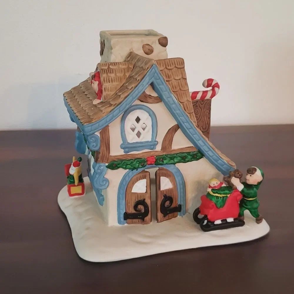 Vintage Partylite "Santa's Workshop" Holiday Tealight Candle Holder (P0269)